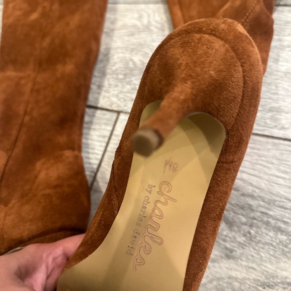 🍁NWT! Charles David “ Brown Suede Knee High boots - Picture 7 of 11
